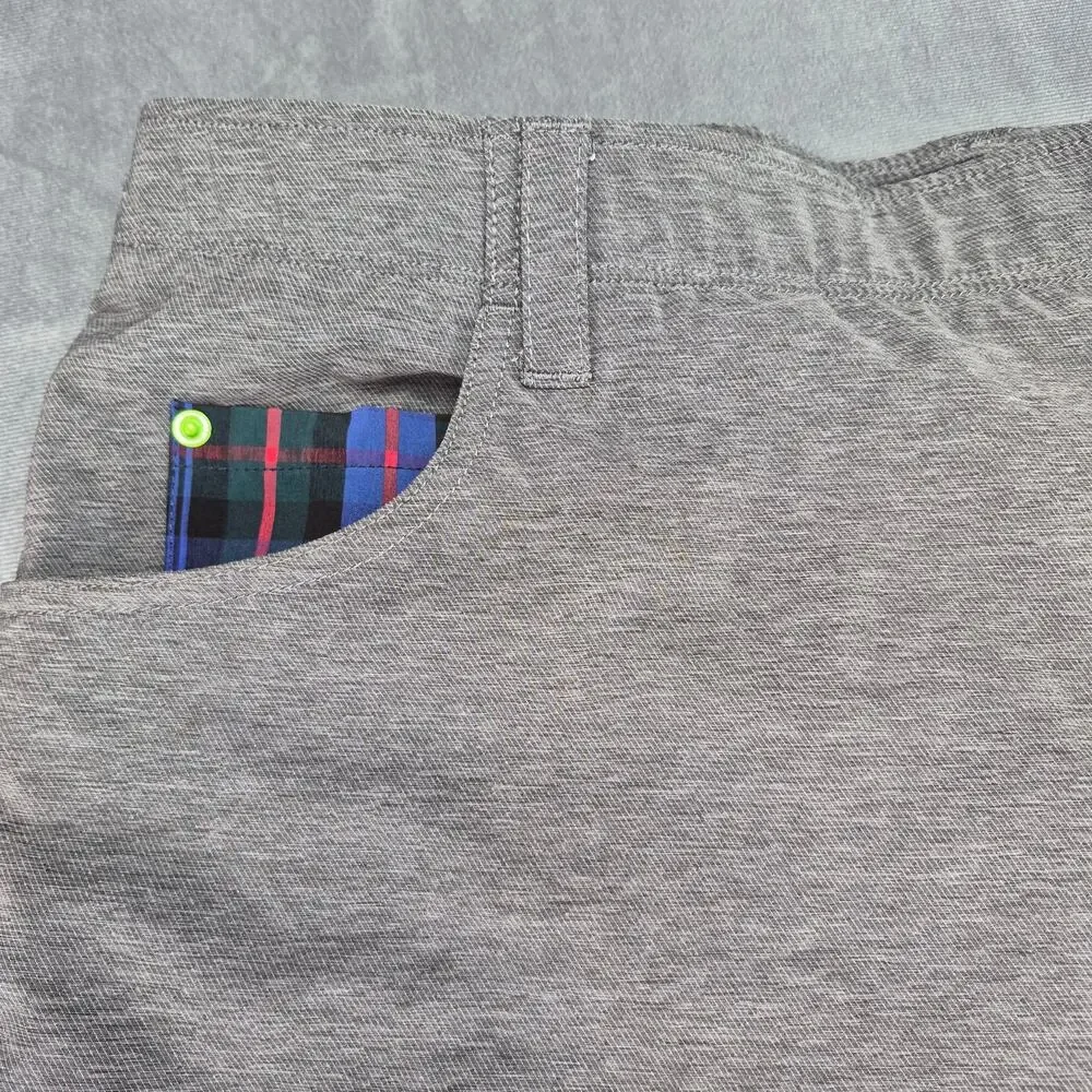 William Murray Mens 40 Straight Fit Stretch Golf Performance Shorts Gray Tartan